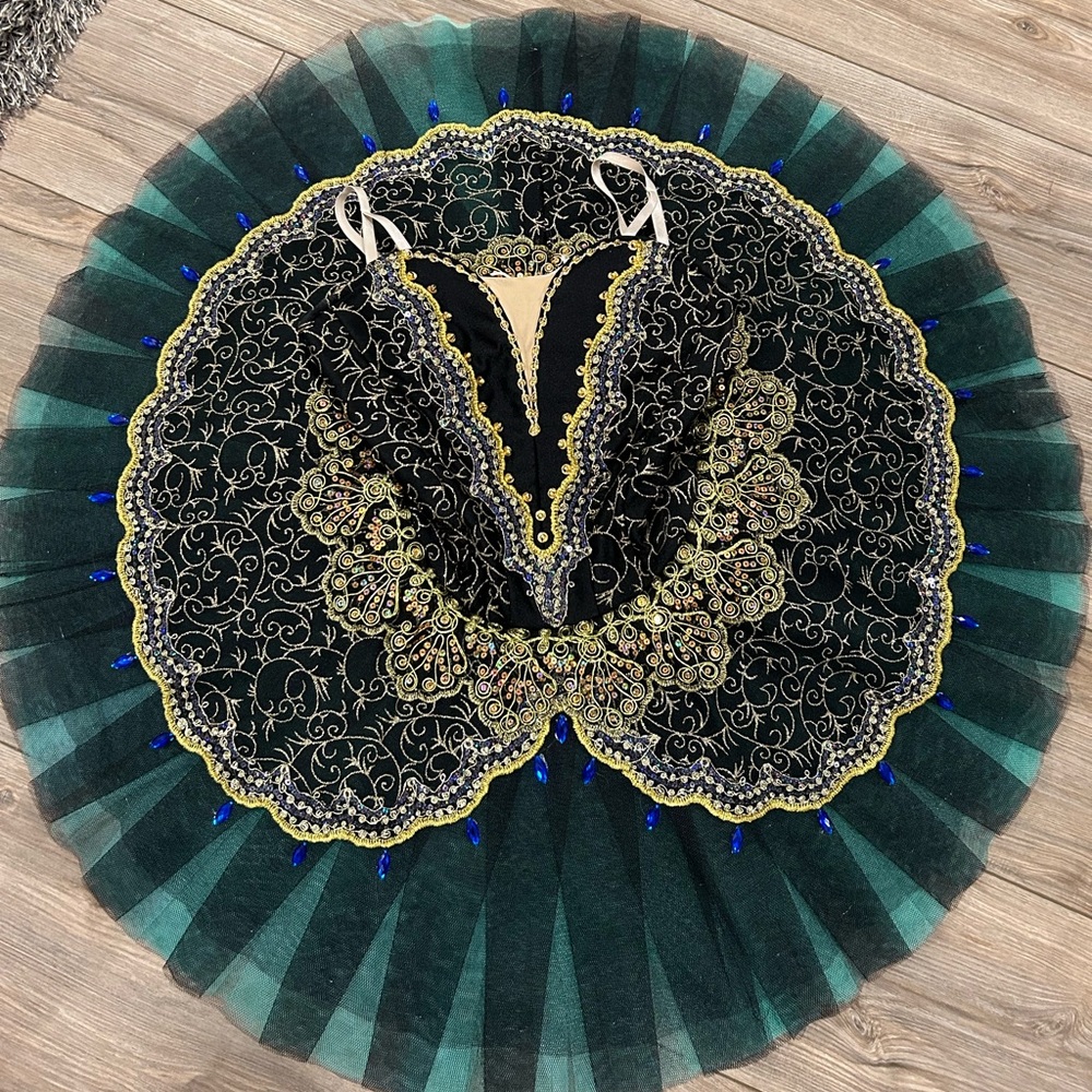 TUTU (Esmeralda)